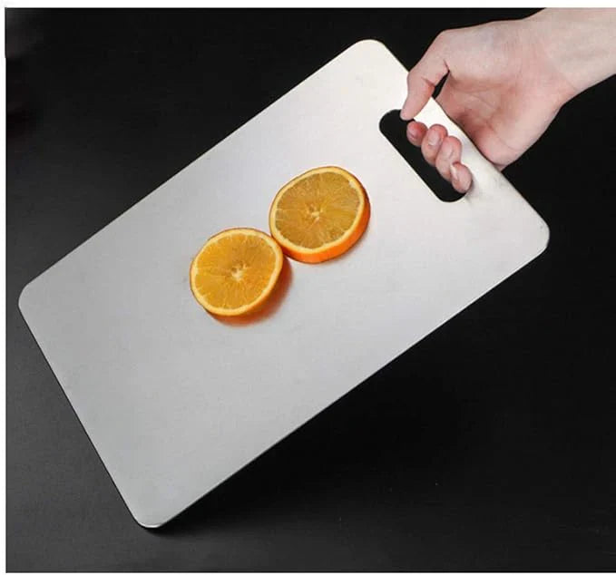 𝘿𝙆 𝙨𝙩𝙤𝙧𝙚™ Titanium Cutting Board - لوح تقطيع التيتانيوم