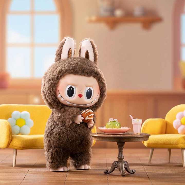𝘿𝙆 𝙨𝙩𝙤𝙧𝙚™ Labubu – Wild Cartoon-Style Keychain |سلسلة مفاتيح كرتونية برية